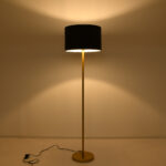 GLOBOSTAR® ASHLEY 00825 Μοντέρνο Επιδαπέδιο Φωτιστικό με Ντουί 1 x E27 AC 220-240V IP20 - Μαύρο & Χρυσό - Μ40 x Π40 x Υ148cm - Image 3