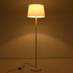 GLOBOSTAR® CEDAR 00828 Μοντέρνο Επιδαπέδιο Φωτιστικό με Ντουί 1 x E27 AC 220-240V IP20 - Λευκό & Μπεζ - Μ40 x Π40 x Υ148cm - Image 3