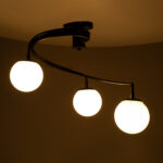 GLOBOSTAR® SELINA 01089 Μοντέρνο Φωτιστικό Οροφής με Ντουί 3 x E27 AC 220-240V IP20 - Μαύρο & Λευκό - Μ60 x Π60 x Υ45cm - Image 4