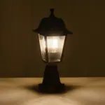 GloboStar® SOLME 203-0215 Vintage Επιδαπέδιο Φωτιστικό Φαναράκι Μονόφωτο 1 x E27 IP44 Χάλκινο & Διάφανο Πλαστικό - Μ22 x Π22 x Υ40cm - Image 3