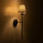GLOBOSTAR® LING 204-0190 Μοντέρνο Φωτιστικό Τοίχου - Απλίκα με Ντουί 1 x E27 AC 220-240V IP20 - Μαύρο & Μπεζ - Μ14 x Π21 x Υ54cm - Image 2