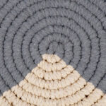 GLOBOSTAR® PLACEMATS 35304 Διακοσμητικό Μακραμέ Σουπλά - Γκρι & Μπεζ - Μ34 x Π34 x Υ1cm - Image 3