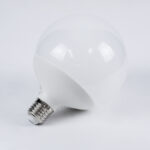 GLOBOSTAR® BUBBLE 60044 Λάμπα E27 G125 LED 20W 1880lm 260° AC 220-240V IP20 Θερμό Λευκό 2700K - Lumileds SMD Chip - Λευκό Γαλακτερό - Μ6 x Π6 x Υ11.9cm - 3 Χρόνια Εγγύηση - Image 4