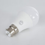 GLOBOSTAR® GLOBE 60052 Λάμπα B22 A60 LED 10W 970lm 360° AC 220-240V IP20 Φυσικό Λευκό 4500K - Lumileds SMD Chip - Λευκό Γαλακτερό - Μ6 x Π6 x Υ11cm - 3 Χρόνια Εγγύηση - Image 4