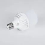 GLOBOSTAR® HIGHBAY 60062 Λάμπα E27 LED 25W 2350lm 260° AC 220-240V Αδιάβροχο IP44 Θερμό Λευκό 2700K - Lumileds SMD Chip - Λευκό Γαλακτερό - Μ8 x Π8 x Υ15cm - 3 Χρόνια Εγγύηση - Image 4