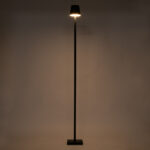 GLOBOSTAR® NEGA 60477 Μοντέρνο Επιδαπέδιο Φωτιστικό LED 2.2W 154lm 360° DC 5V με USB 2.0 με Επαναφορτιζόμενη Μπαταρία Li-ion 3.7V 4000mAh IP44 Θερμό Λευκό 2700K με Αφή Dimmable - Lumileds SMD Chip - Μαύρο - Μ10 x Π10 x Υ135cm - 2 Χρόνια Εγγύηση - Image 4