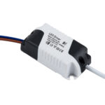 GLOBOSTAR® CCVOLT 73075 Τροφοδοτικό/Μετασχηματιστής SELV 3W 0.27A DC 7-11V - από AC 220-240V σε DC 7-11V IP20 - Μ6 x Π3 x Υ2cm - 3 Χρόνια Εγγύηση - Image 3