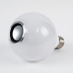 GLOBOSTAR® RGBOO 76072 Λάμπα E27 G95 με IR Ασύρματο χειριστήριο & 3W Bluetooth Ηχείο LED 12W 780lm 260° AC 220-240V IP20 Πολύχρωμο RGBW Dimmable - Sanan SMD Chip - Μ13 x Π25 x Υ43cm - 2 Χρόνια Εγγύηση - Image 4