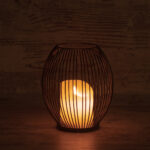 GloboStar® CADLE 76496 Διακοσμητικό Realistic Κερί με LED Εφέ Κινούμενης Φλόγας - Μπαταρίας 2 x AA (Δεν Συμπεριλαμβάνονται) & Ασύρματο Χειριστήριο IR Θερμό Λευκό 2700K Dimmable Μαύρο Φ16 x Υ18cm - Image 6