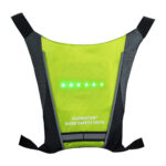 GloboStar® 79069 Γιλέκο Ασφαλείας Φωσφοριζέ Αντανακλαστικό για Ποδηλάτες & Runners με Φωτεινή Σήμανση LED - Ενσωματωμένη Μπαταρία 650mAh DC 5V Επαναφορτιζόμενο με Καλώδιο Τροφοδοσίας USB & Ασύρματο Χειριστήριο - Λαχανί Φωσφοριζέ & Μαύρο Αδιάβροχο IP65 - Image 3