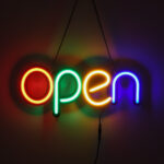 GloboStar® 85856 Φωτιστικό Ταμπέλα Φωτεινή Επιγραφή NEON LED Σήμανσης Animated OPEN 30W AC 230V με Διακόπτη On/Off και Ασύρματο Χειριστήριο IR Κόκκινο - Πράσινο - Κίτρινο - Γαλάζιο - Image 5