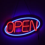 GloboStar® 85860 Φωτιστικό Ταμπέλα Φωτεινή Επιγραφή NEON LED Σήμανσης Animated Ovale OPEN 30W AC 230V με Διακόπτη On/Off και Ασύρματο Χειριστήριο IR Μπλε - Κόκκινο - Image 5
