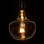 GLOBOSTAR® MAROON 99028 Λάμπα E27 BR200 LED 6W 420lm 360° AC 220-240V IP20 Ultra Θερμό Λευκό 2200K Dimmable - Soft T Spiral Filament Chip - Μελί - Μ20 x Π20 x Υ25.5cm - 3 Χρόνια Εγγύηση - Image 5