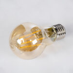 GLOBOSTAR® GLOBE 99038 Λάμπα E27 A60 LED 10W 900lm 360° AC 220-240V IP20 Ultra Θερμό Λευκό 2200K Dimmable - Long Filament Chip - Μελί - Μ6 x Π6 x Υ10.5cm - 3 Χρόνια Εγγύηση - Image 3