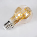 GLOBOSTAR® GLOBE 99038 Λάμπα E27 A60 LED 10W 900lm 360° AC 220-240V IP20 Ultra Θερμό Λευκό 2200K Dimmable - Long Filament Chip - Μελί - Μ6 x Π6 x Υ10.5cm - 3 Χρόνια Εγγύηση - Image 4