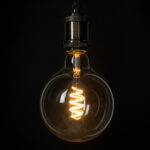 GLOBOSTAR® BUBBLE 99137 Λάμπα E27 G125 LED 4W 300lm 360° AC 220-240V IP20 Θερμό Λευκό 2700K Dimmable - Soft S Spiral Filament Chip - Διάφανο - Μ12.5 x Π12.5 x Υ18cm - 3 Χρόνια Εγγύηση - Image 5