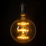 GLOBOSTAR® BALLOON 99210 Λάμπα E27 BLL150 LED 1.6W 140lm 360° AC 220-240V IP20 Ultra Θερμό Λευκό 2200K - Diode HP Filament Chip - Μελί - Μ15 x Π15 x Υ19.5cm - 3 Χρόνια Εγγύηση - Image 5