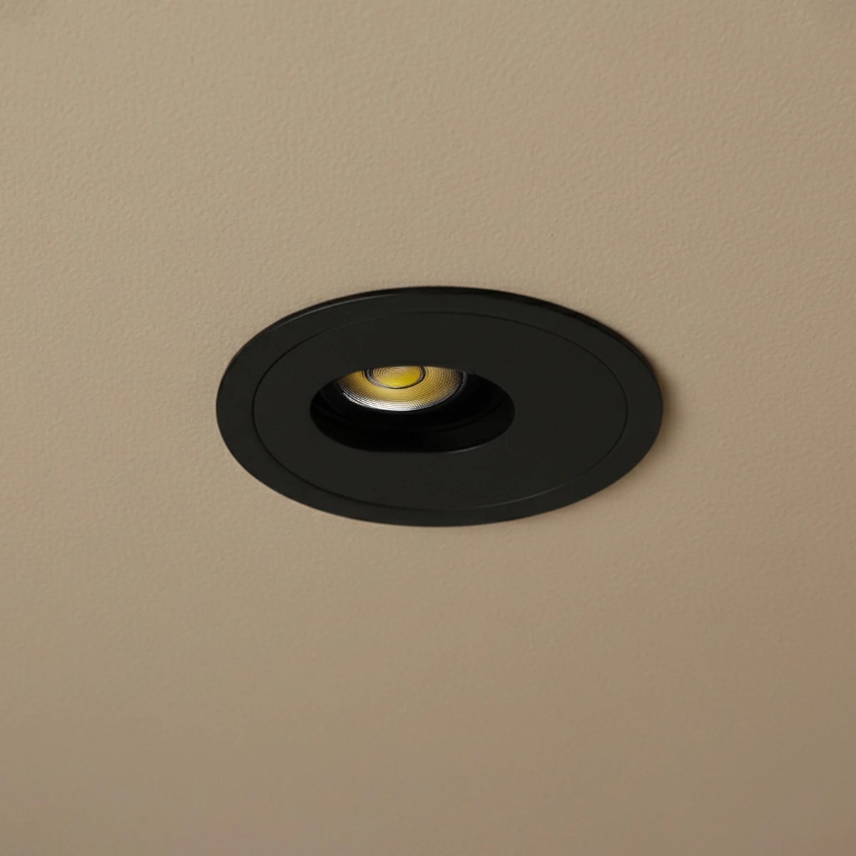 klv_101_0132_11 kelvo® ASYMMETRICAL KLV-101-0132 Χωνευτό Φωτιστικό Downlight Σποτ LED 7W 875lm 15°x30° AC 220-240V IP20 Φυσικό Λευκό 4500K - Bridgelux COB Chip & TÜV SÜD Driver - Μαύρο Ματ - Μ8.3 x Π8.3 x Υ8.2cm / Q7.3cm - 5 Χρόνια Εγγύηση - Image 1