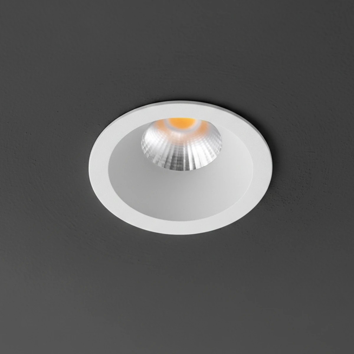 klv_101_0301_0 kelvo® DOT KLV-101-0301 Χωνευτό Φωτιστικό Downlight Σποτ LED 5W 625lm 38° AC 220-240V IP20 Θερμό Λευκό 2700K - Bridgelux COB Chip & TÜV SÜD Driver - Λευκό Ματ - Μ4 x Π4 x Υ5.9cm / Q3.5cm - 5 Χρόνια Εγγύηση - Image 1