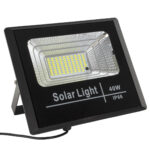 GLOBOSTAR® HERMES 71555 Προβολέας με IR Ασύρματο Χειριστήριο LED 40W 2000lm 120° DC 5V με Φωτοβολταϊκό Panel 5V 6W & Επαναφορτιζόμενη Μπαταρία Li-ion 3.2V 5000mAh Αδιάβροχο IP66 Ψυχρό Λευκό 6000K Dimmable - Sanan SMD Chip - Μαύρο - Μ23 x Π19.5 x Υ5cm - 2 Χρόνια Εγγύηση - Image 3