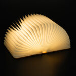 GLOBOSTAR® BOOKDECO 79635 Μοντέρνο Επιτραπέζιο Φωτιστικό Πορτατίφ LED 4W 350lm 180° DC 5V με USB 2.0 & Επαναφορτιζόμενη Μπαταρία Li-ion 3.2V 1000mAh IP20 Θερμό Λευκό 2700K - Μπεζ - Μ21.5 x Π16.5 x Υ2.2cm - 2 Χρόνια Εγγύηση - Image 2