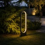 GLOBOSTAR® LUNEA GLB-103-0010 Φωτιστικό Κολωνάκι Κήπου LED 15W 1350lm 120° AC 220-240V Αδιάβροχο IP65 Θερμό Λευκό 2700K - Sanan SMD Chip - Μαύρο Ματ - Μ22 x Π7 x Υ60cm - 3 Χρόνια Εγγύηση - Image 6