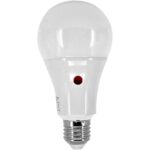 Λάμπα LED Κλασική A60 9W E27 4000K 840lm με Sensor Ημέρα/Νύχτα
