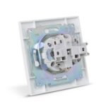 Entac Arnold Recessed wall socket earthed White - Image 2